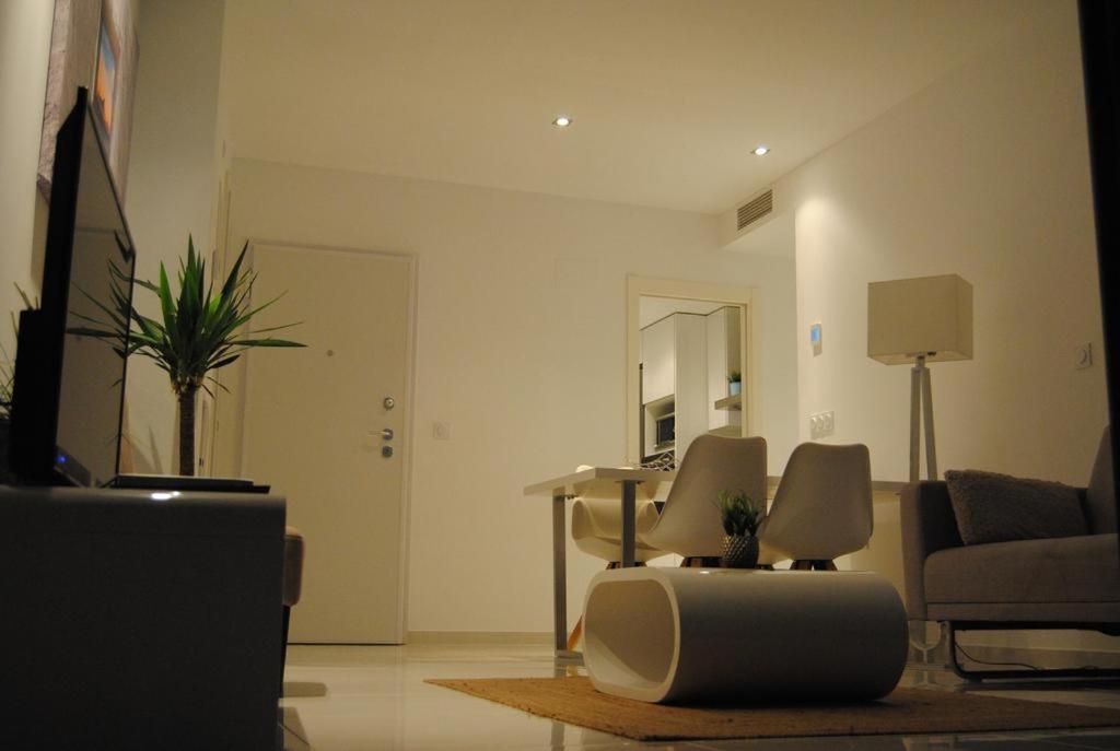 Sea Senses Blue Ocean Apartment Torrevieja Exterior photo